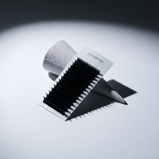 D Curl Crafted Eyelash Extensions | Dramatic Volume & Lift